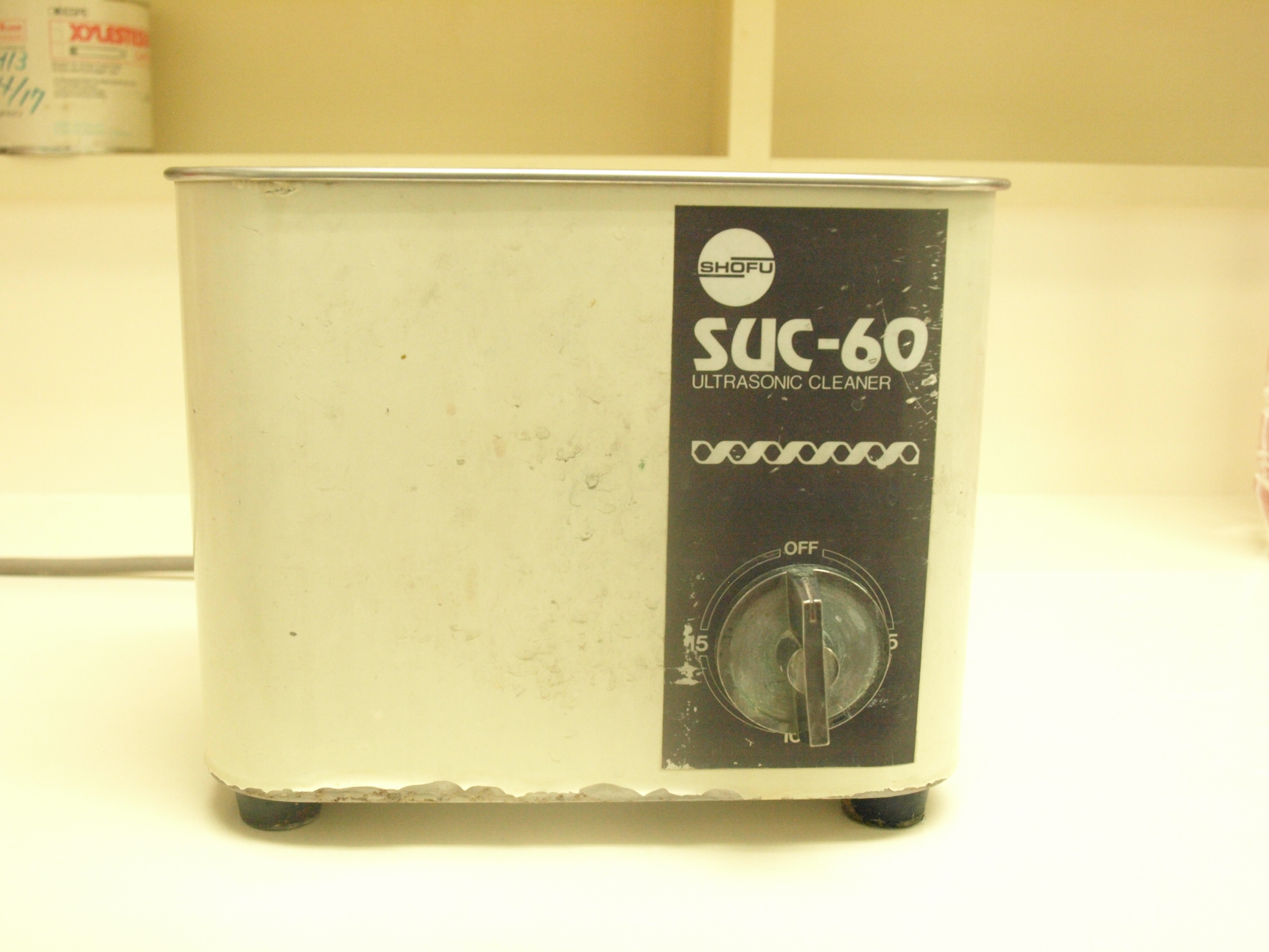 器具除洗用洗浄器